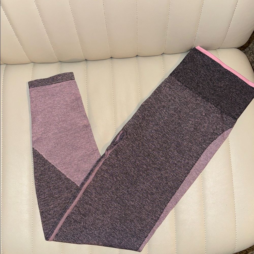 Victoria’s Secret seamless leggings size large
